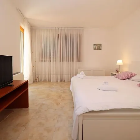 Paradise Villa