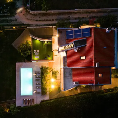 Paradise In With 6 Bedrooms, Pool And Gaming 别墅 扎达尔