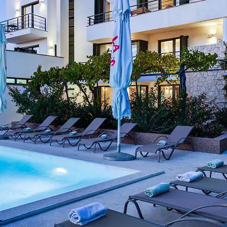 Вилла Paradise In With 6 Bedrooms, Pool And Gaming *