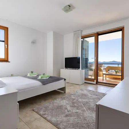 Вилла Paradise In With 6 Bedrooms, Pool And Gaming *