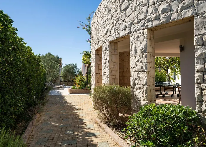 Βίλα Paradise In With 6 Bedrooms, Pool And Gaming *