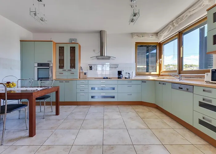 Paradise In With 6 Bedrooms, Pool And Gaming Βίλα Ζαντάρ