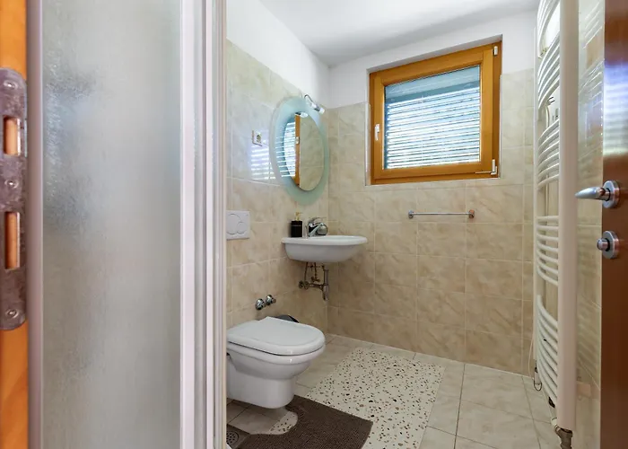 Βίλα Paradise In With 6 Bedrooms, Pool And Gaming *